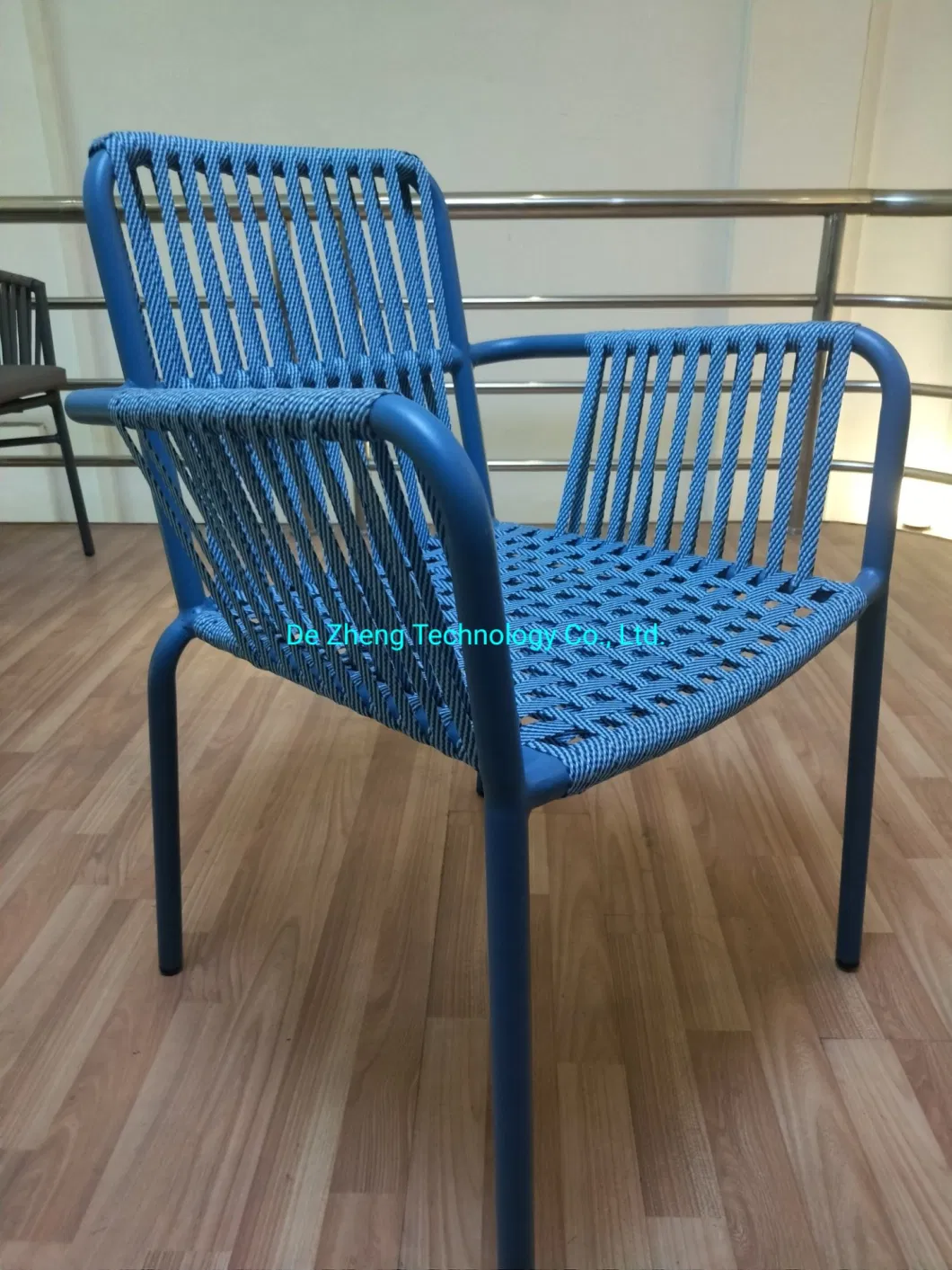 Quality Aluminum Frame Wood Finished Table and Chairs Sets Garden Sofas Rattan Outdoor Furniture