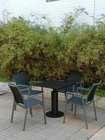 Mobili da giardino per esterni Tavolo da pranzo e sedie Set da patio Stile moderno Struttura in alluminio Finitura in legno Corda Tessitura Set da pranzo Mobili da giardino in rattan